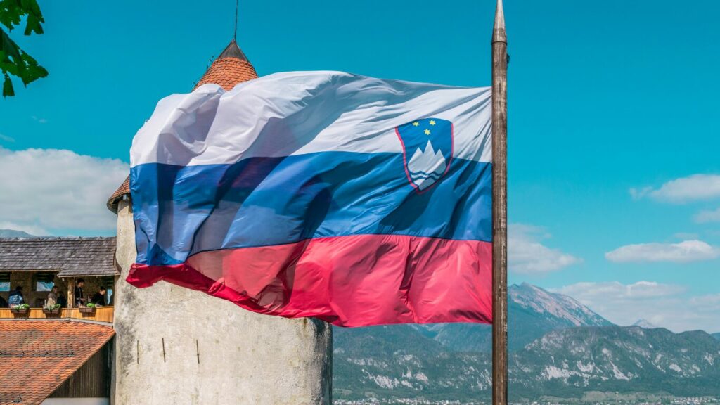 Kako težak jezik je slovenščina? Claire in John sta dokaz, da je slovenščino mogoče obvladati 8 2 1 5